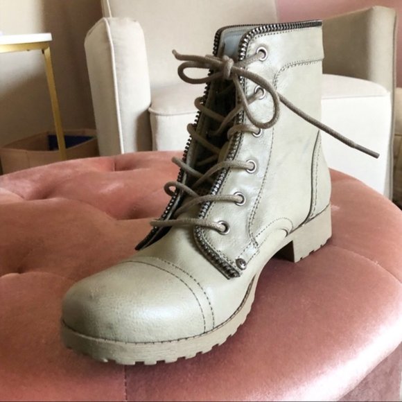 Guess Shoes - New Guess Gray Rhinestone Lace Up Combat Boots New